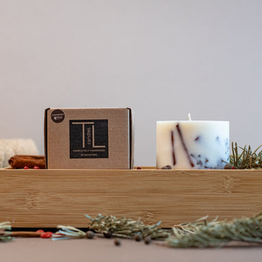 Hand-made Soy Wax Candle with Cinnamon Scent