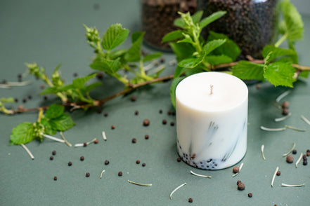 Hand-made Soy Wax Candle with Juniper Scent