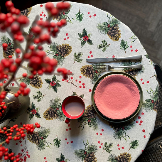 Christmas Motive Golden Pine Round Tablecloth