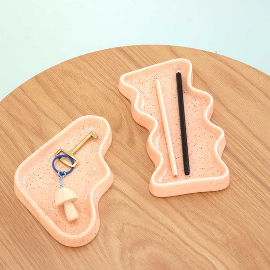 Ceramic Wave Tray – Rectangular Peach