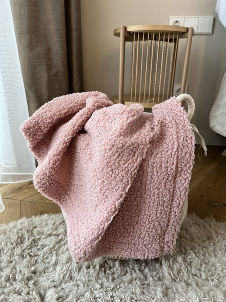 Handmade Bedspread & Blanket Teddy - Dusty Pink
